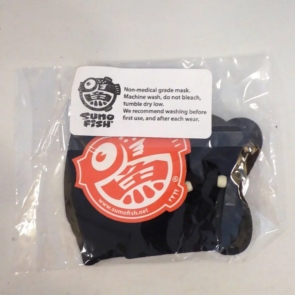 NEW SUMOFISH BRAND CLOTH FACE MASK CREAM SCREEN PRINT FISH ADULT SIZE